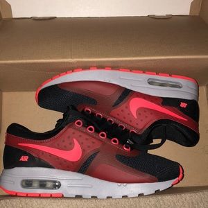 Brand new, never worn sneakers